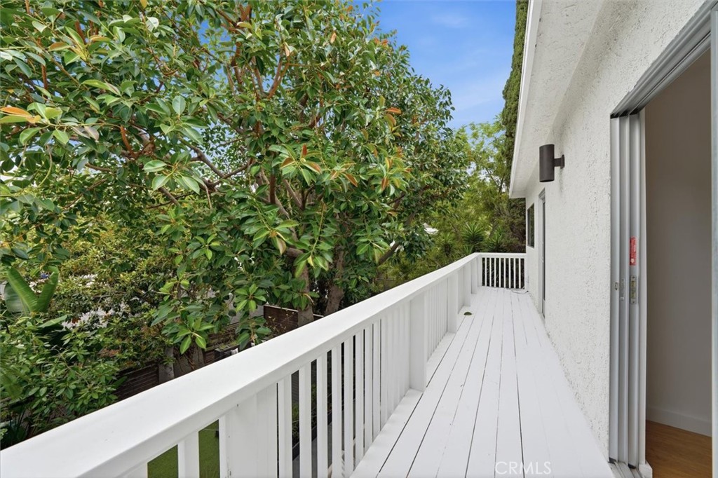 2448 Riverside Pl Property Photo 29