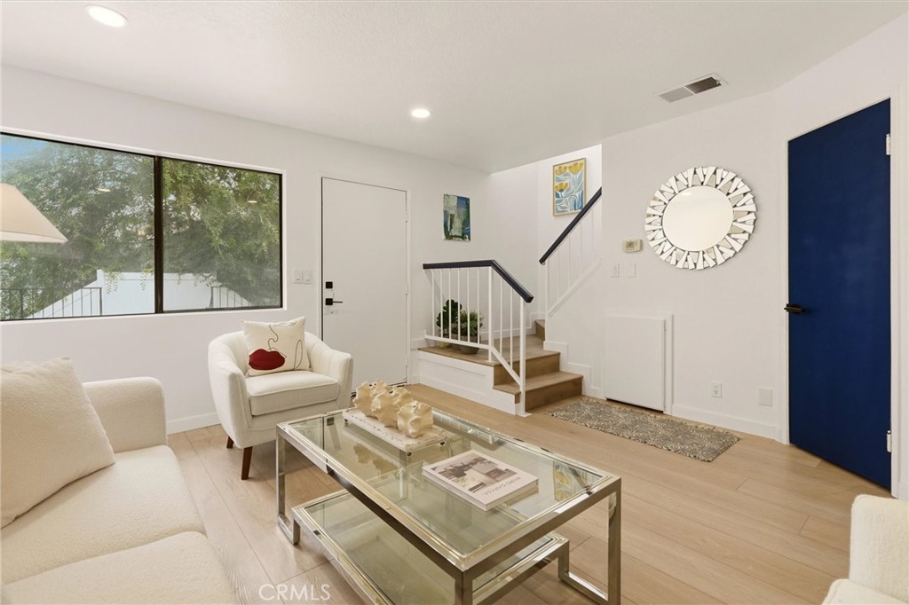 633 Hardin Drive 3 Property Photo 1