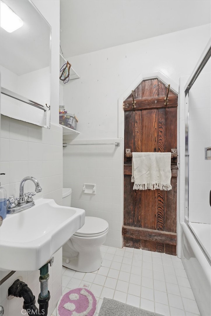4308 Crest Drive Property Photo 29