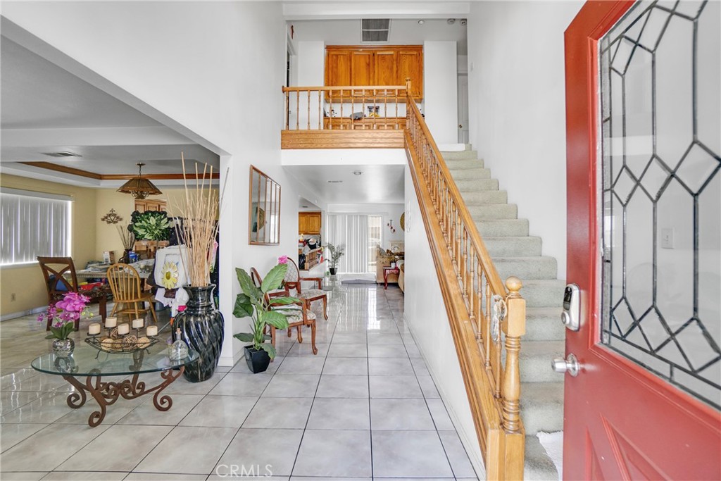 8118 Alameda Property Photo 8
