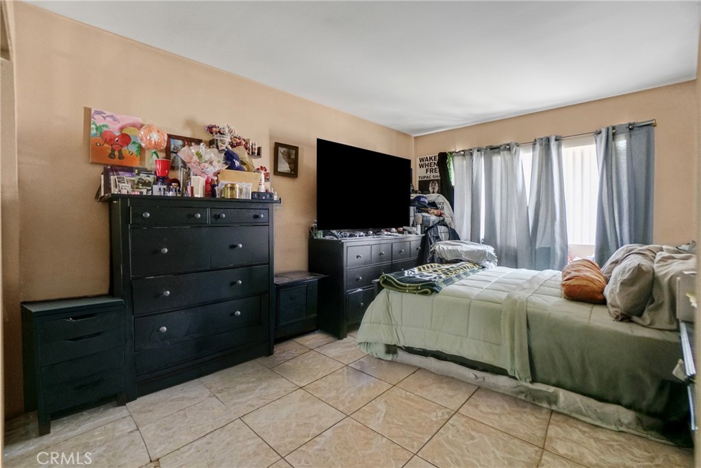 8118 Alameda Property Photo 15