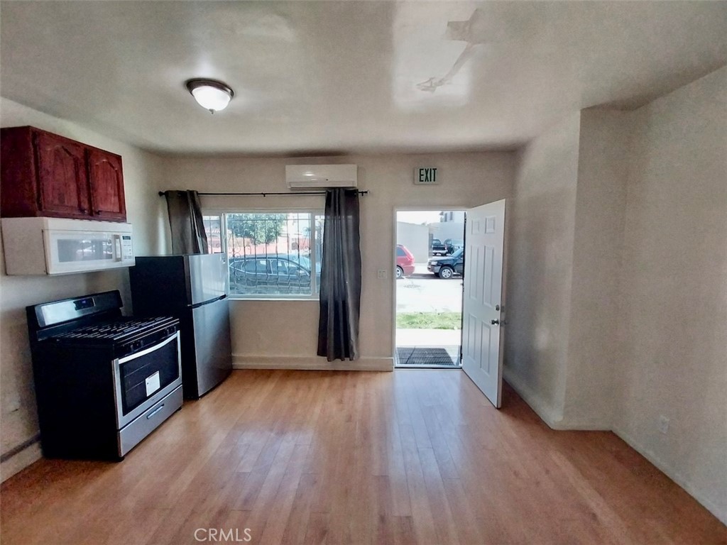 7051 3rd Property Photo 35