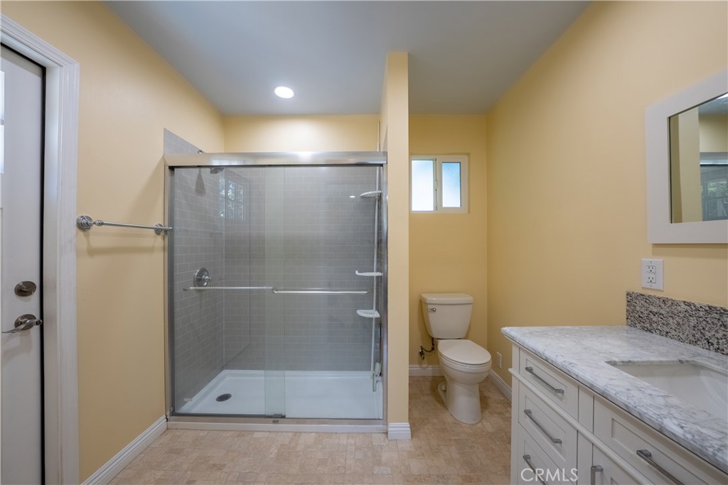 8017 Noble Property Photo 16