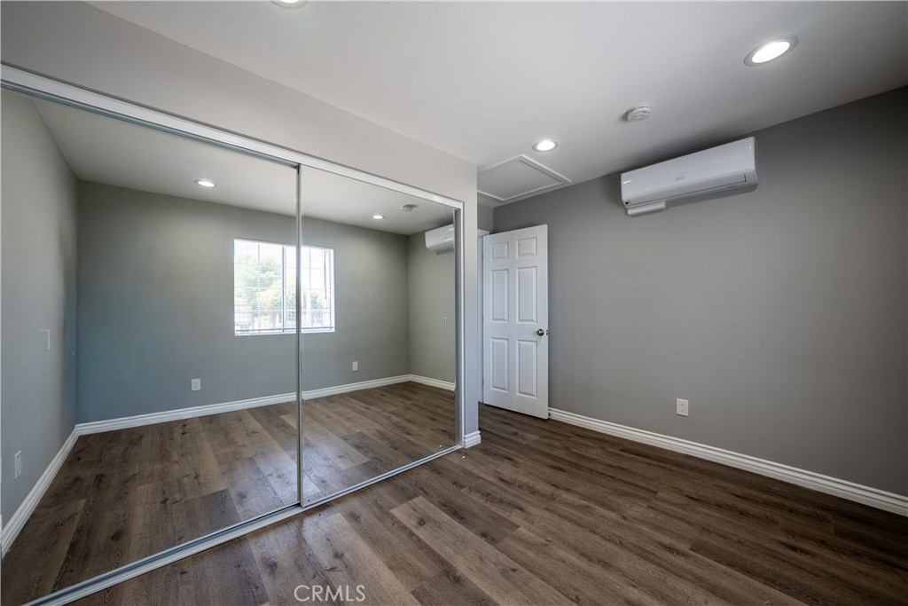 8017 Noble Property Photo 34