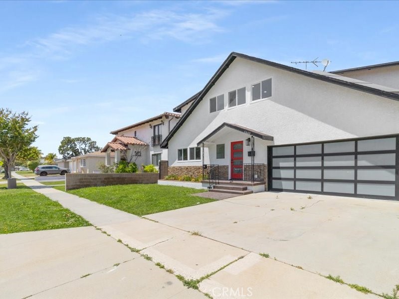 4609 Highgrove Avenue Property Photo 3