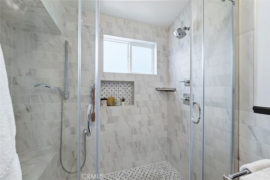 11937 S La Cienega Property Photo 20
