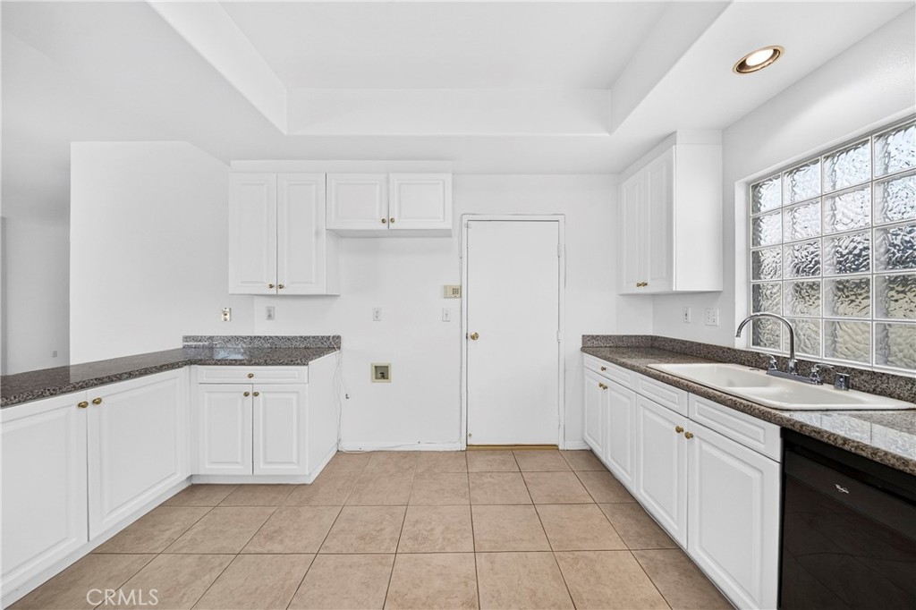 1331 Abraham Terrace Property Photo 22