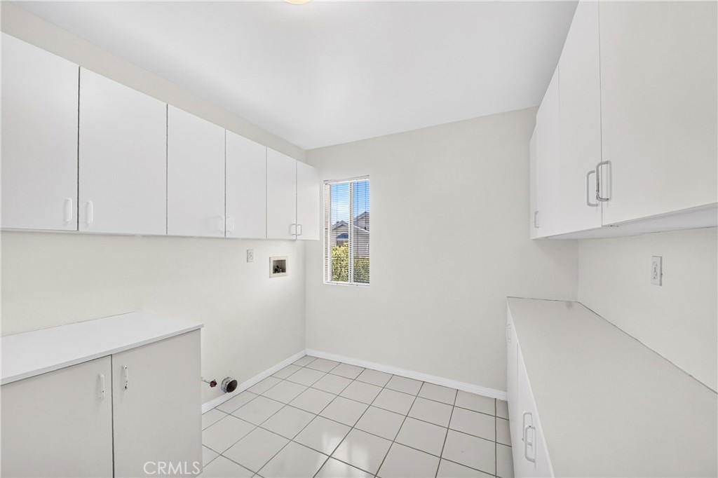 1331 Abraham Terrace Property Photo 23