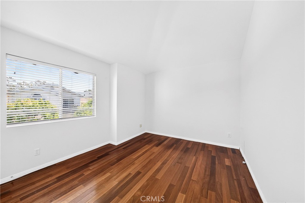1331 Abraham Terrace Property Photo 25