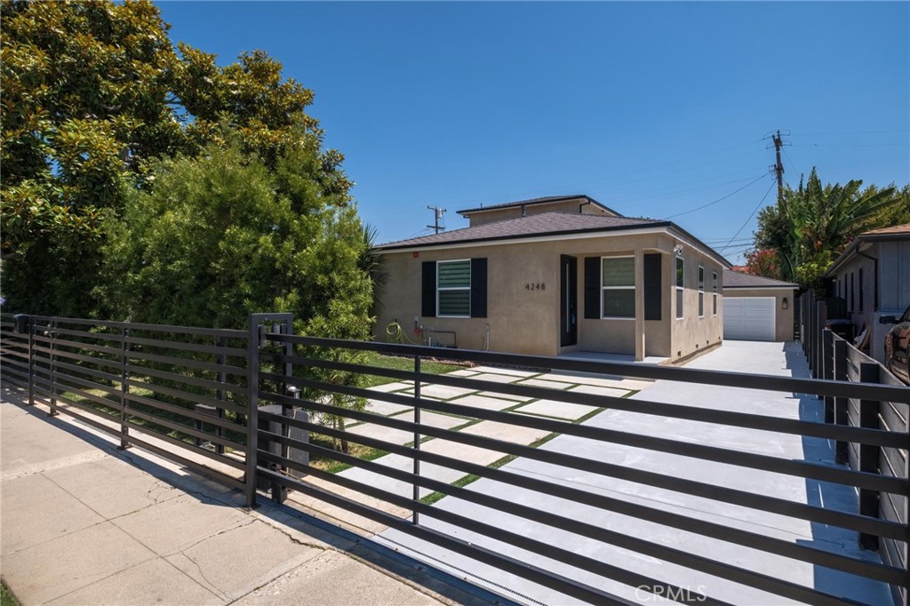 4248 Mclaughlin Avenue Property Photo 1