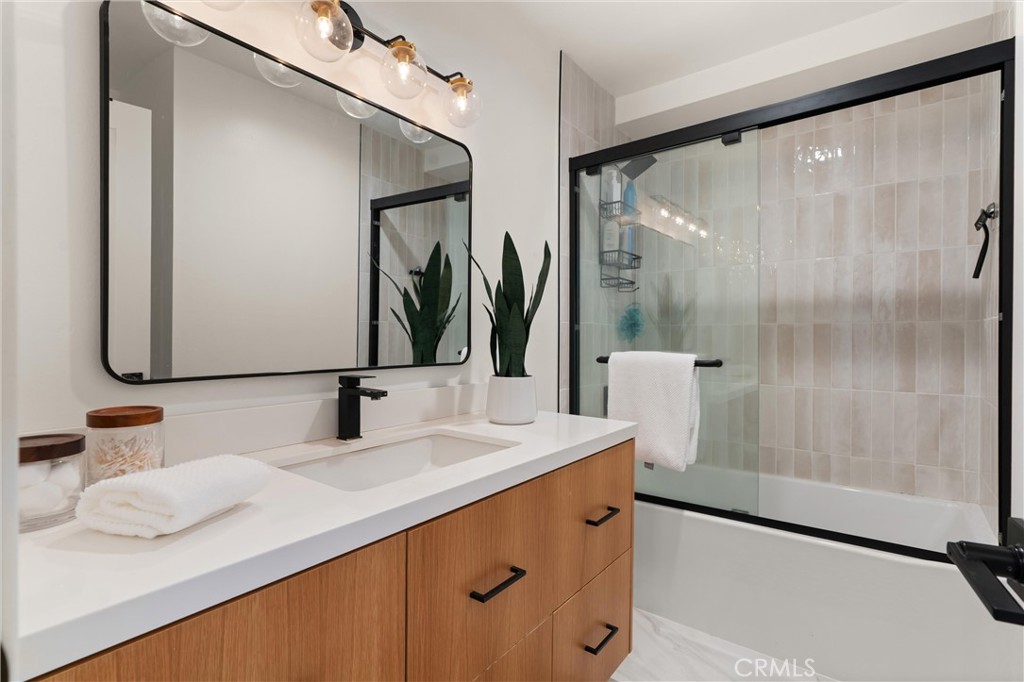 615 Esplanade 503 Property Photo 20