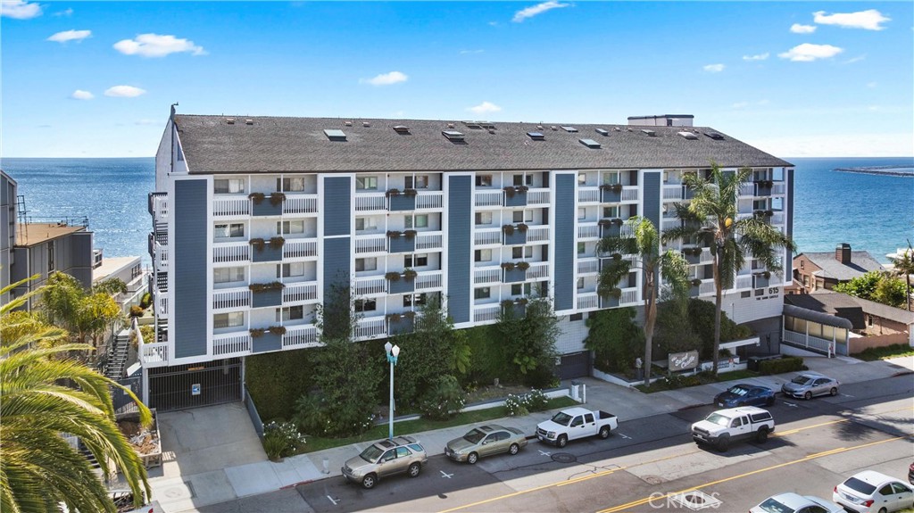 615 Esplanade 503 Property Photo 22