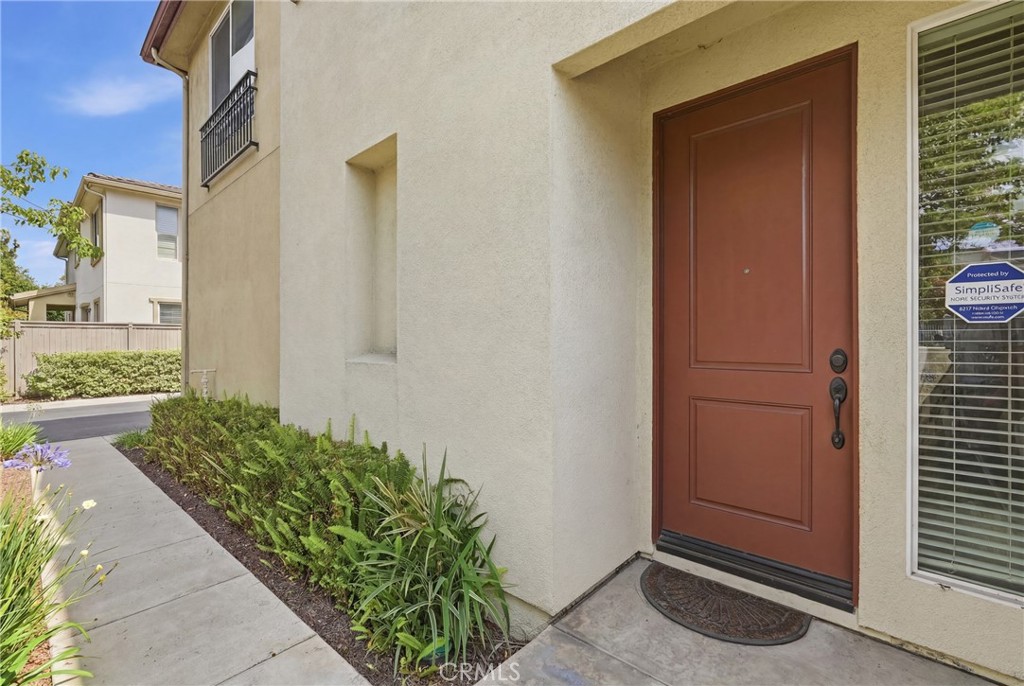 12001 Jackson Square Court Property Photo 3