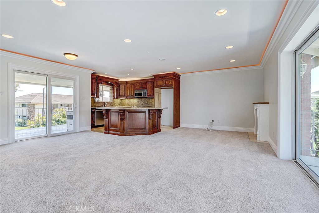 22937 Nadine Circle B Property Photo 4
