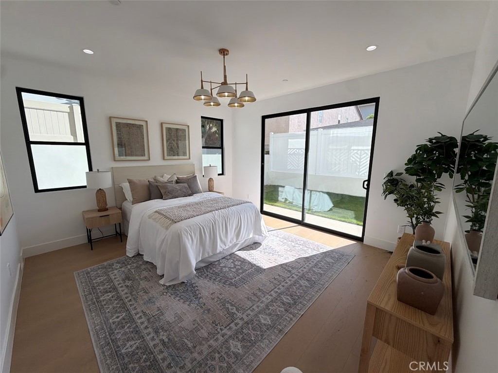 110 S Irena Avenue B Property Photo 4