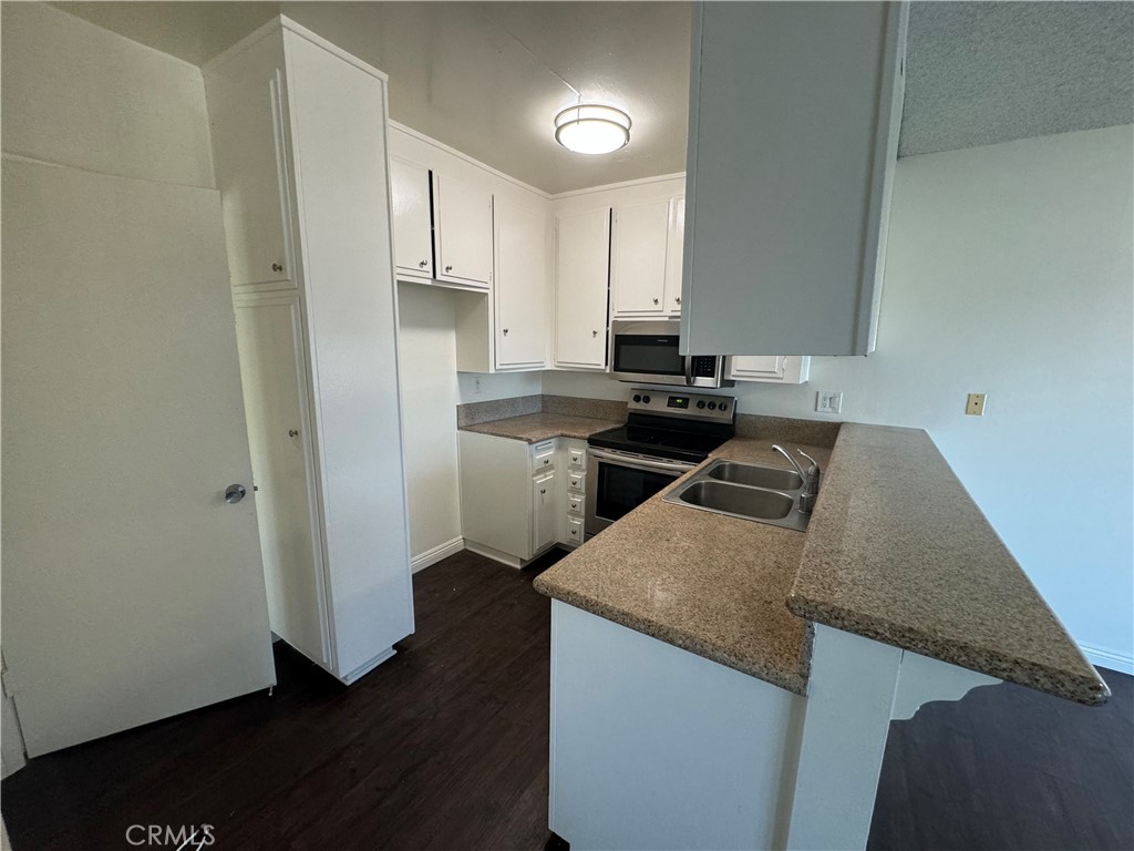 3649 Emerald Street 220 Property Photo 17