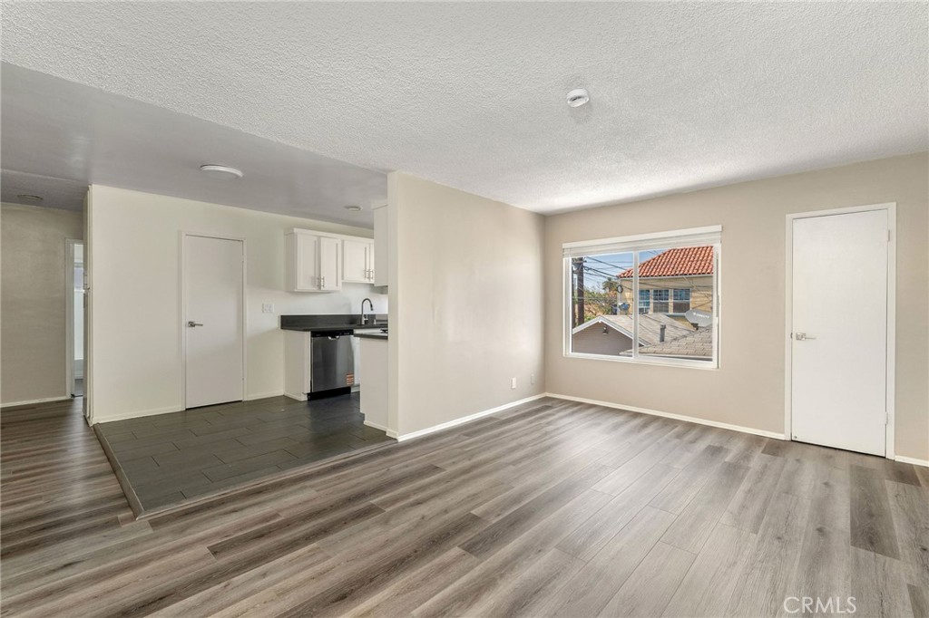 939 Pacific Property Photo 14
