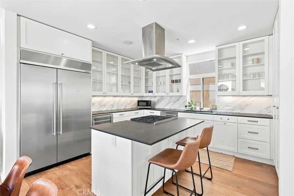 217 8th Place Property Photo 10