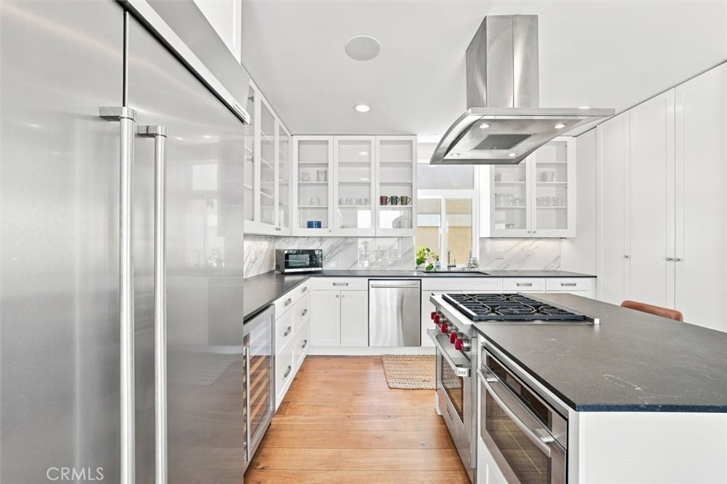 217 8th Place Property Photo 11