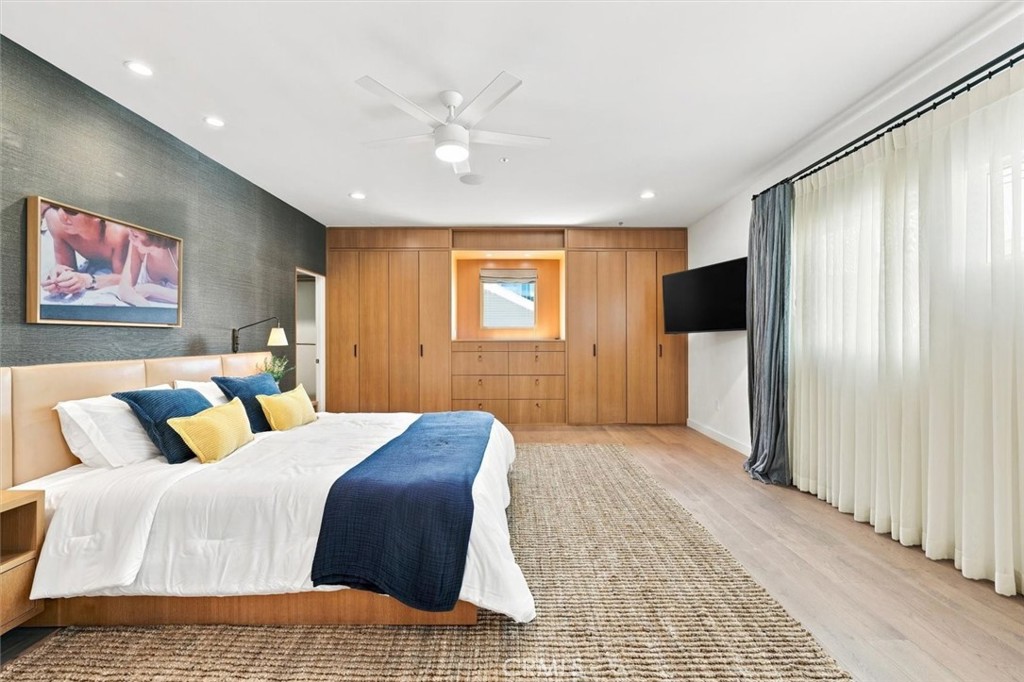 217 8th Place Property Photo 18