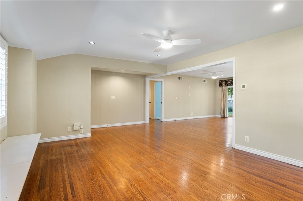 23501 Ladeene Avenue Property Photo 9