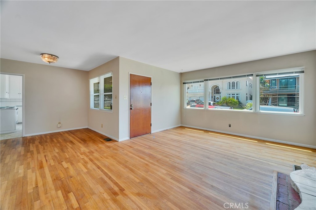 525 17th Property Photo 18