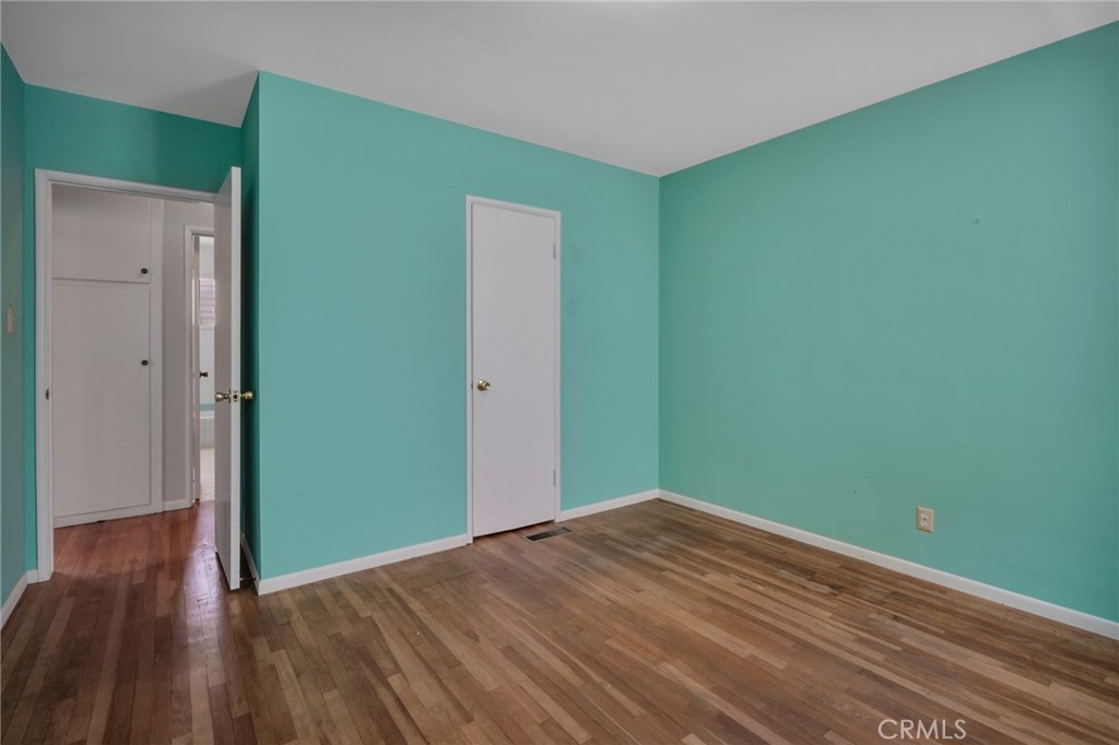 525 17th Property Photo 25