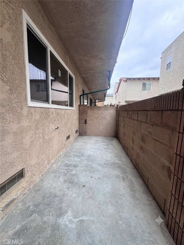 2615 Curtis Avenue B Property Photo 5