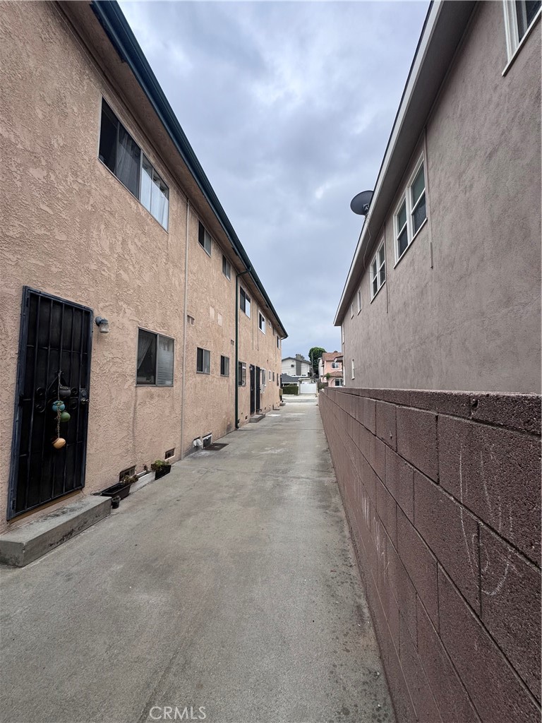 2615 Curtis Avenue B Property Photo 45