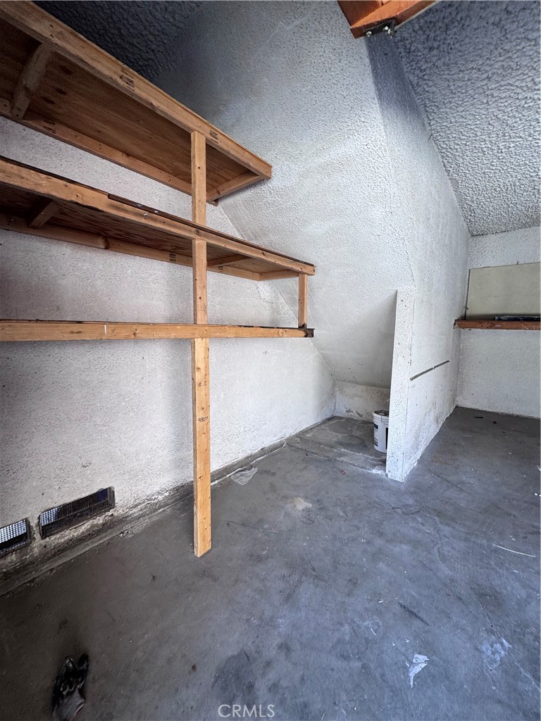2615 Curtis Avenue B Property Photo 50