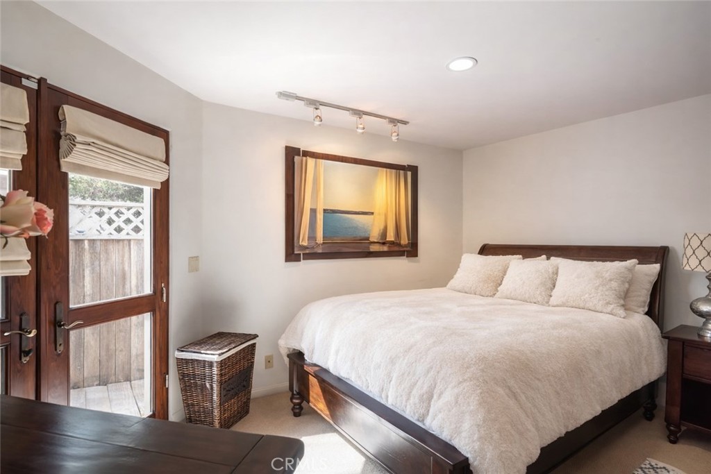 221 30th Street Property Photo 20