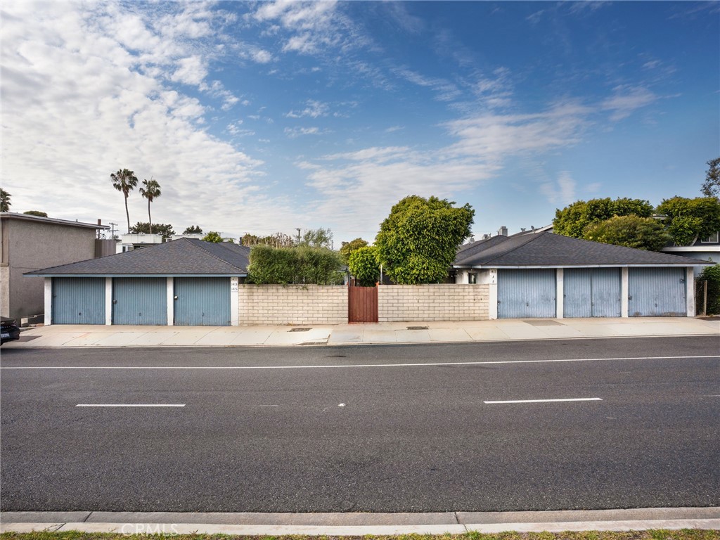 1411 Manhattan Beach Property Photo 3