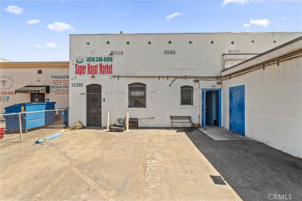 12311 Hawthorne Property Photo 4