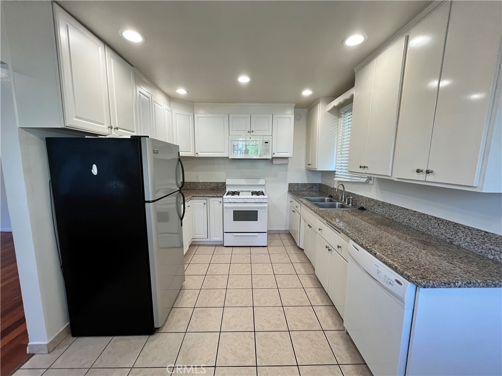 11901 W Washington Property Photo 1