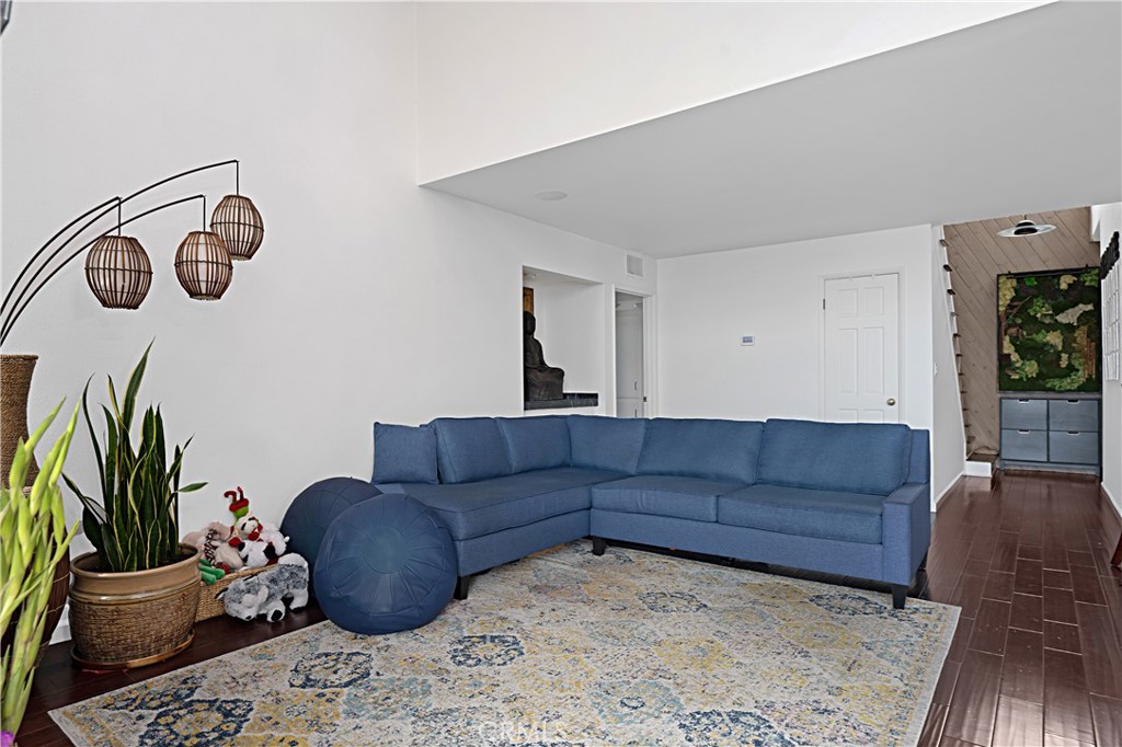 8180 Manitoba 350 Property Photo 5