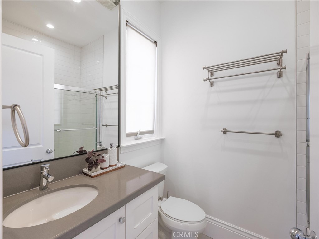 8056 Kentwood Property Photo 33