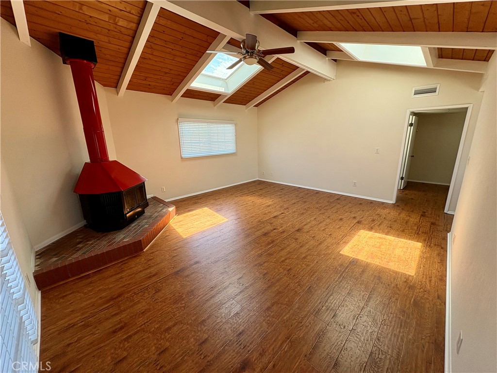 2000 Harkness Street Property Photo 11