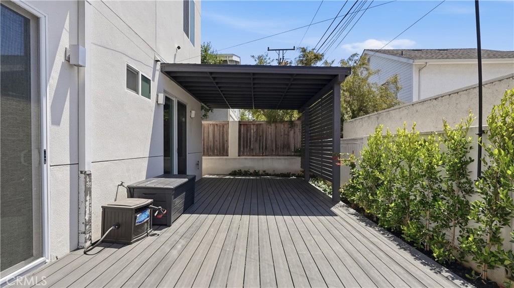 2520 Nelson Avenue C Property Photo 5
