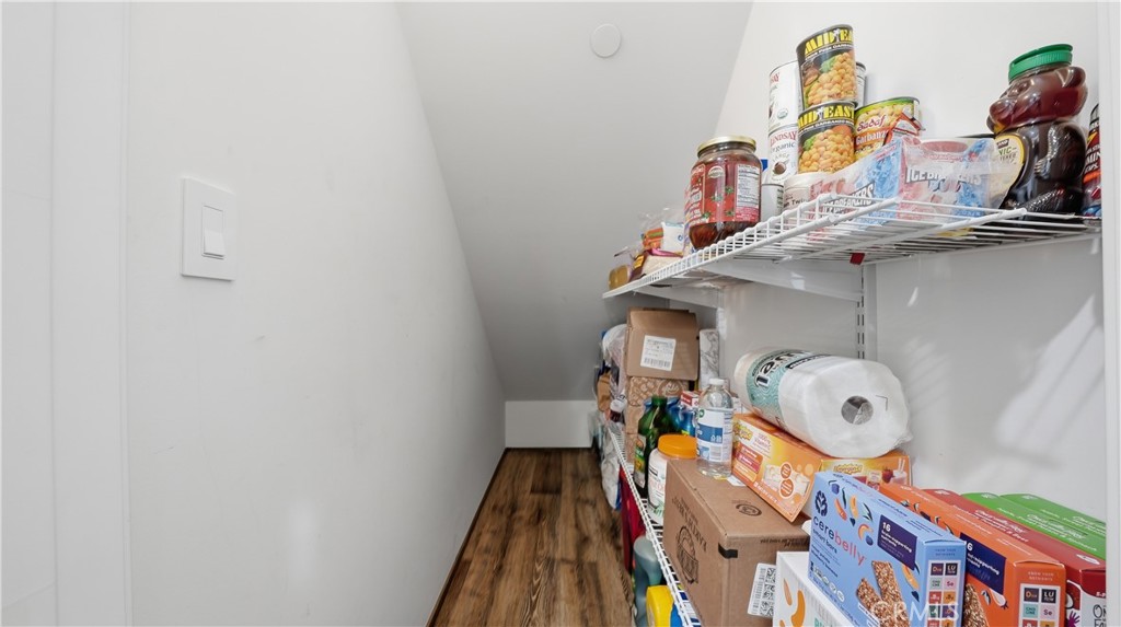 2520 Nelson Avenue C Property Photo 21