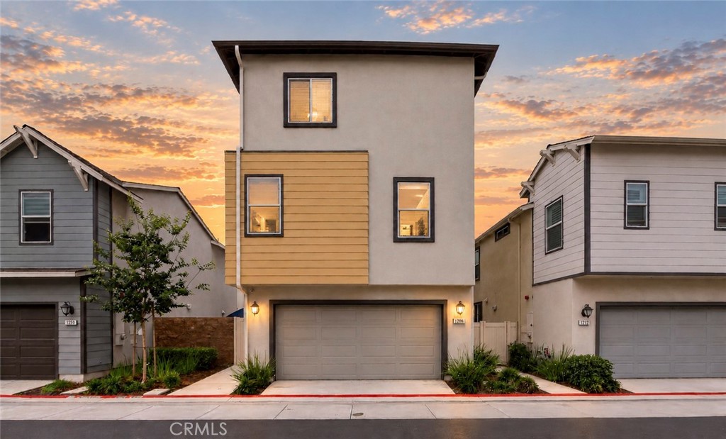 1208 Dock Lane Property Photo 1