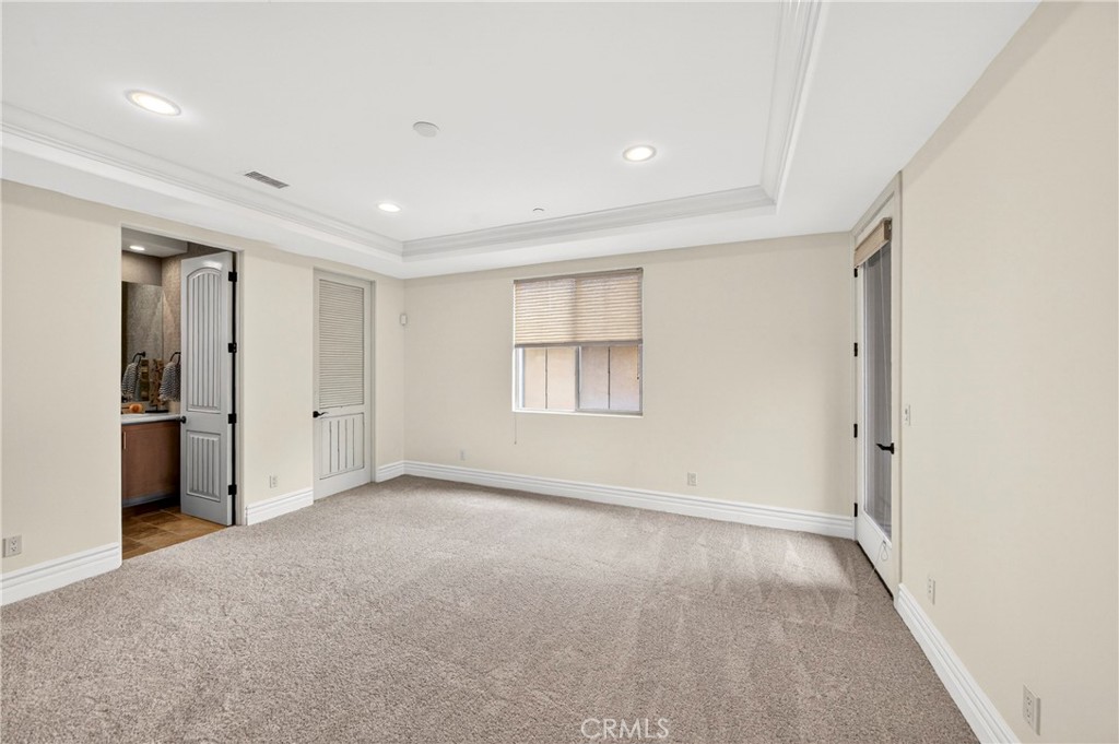 2117 Clark Lane B Property Photo 10
