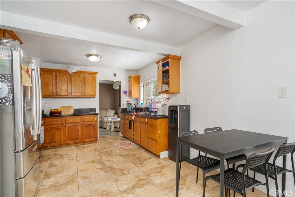1206 E Cruces Property Photo 7