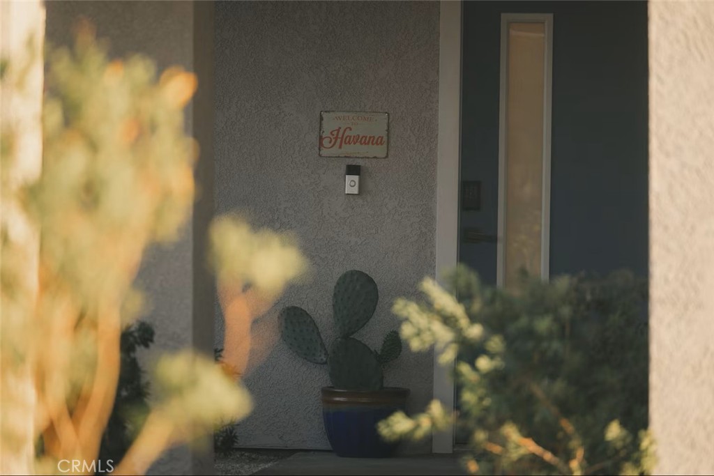 67645 Broken Arrow Property Photo 2