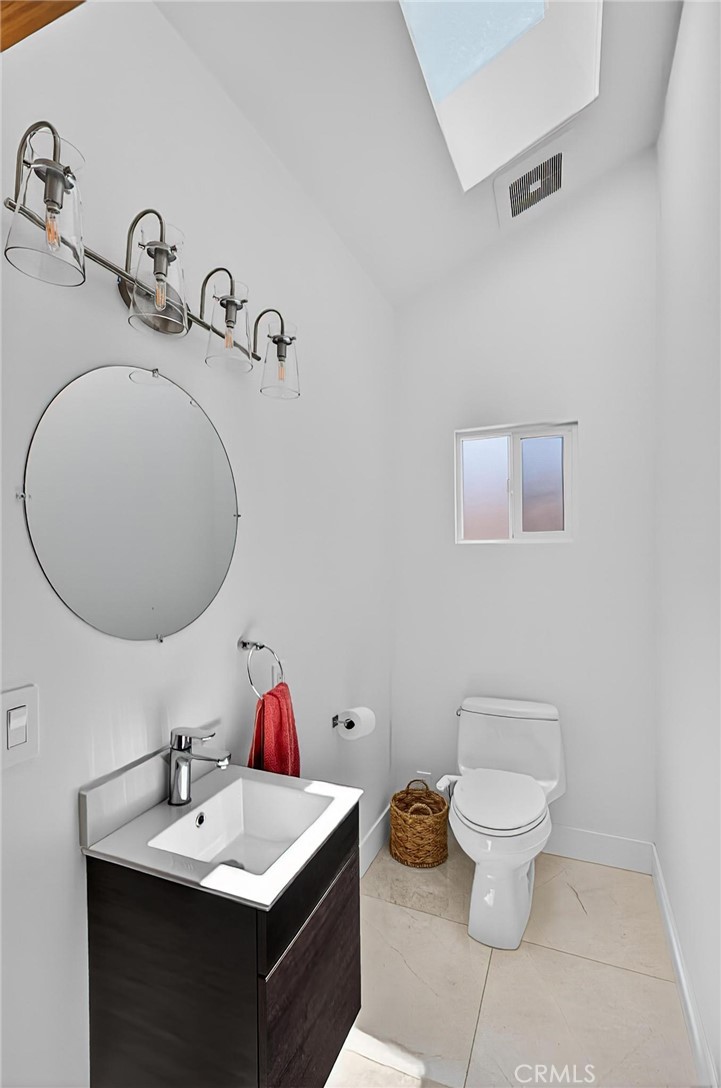 5324 W 119th Street Property Photo 15