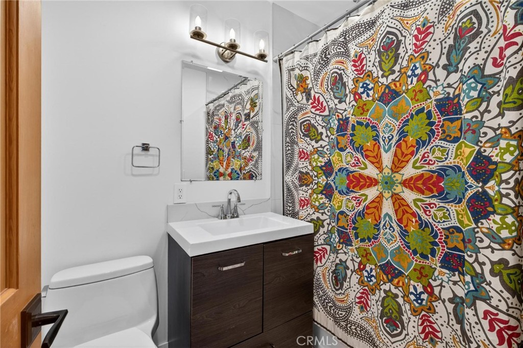 5324 W 119th Street Property Photo 17