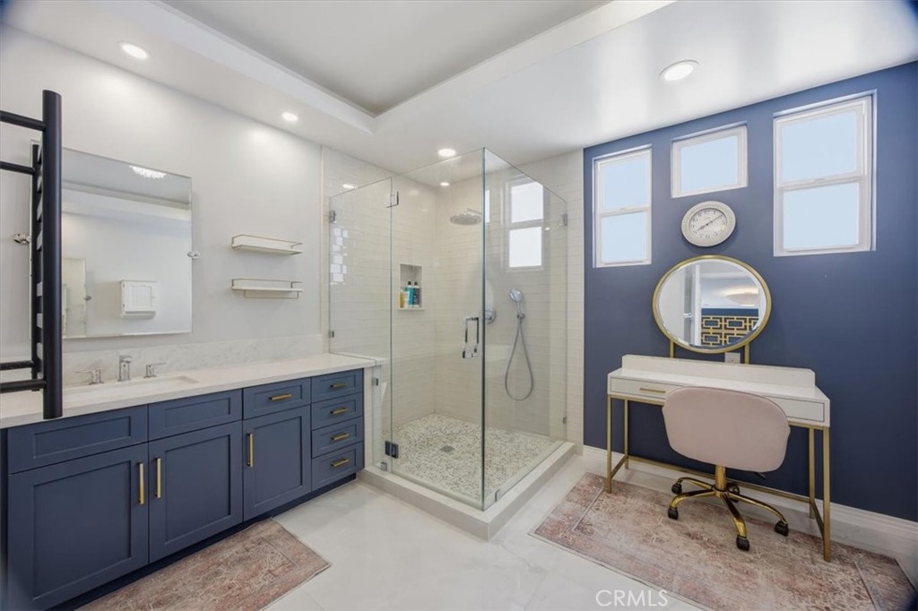 125 4th Street A Property Photo 14