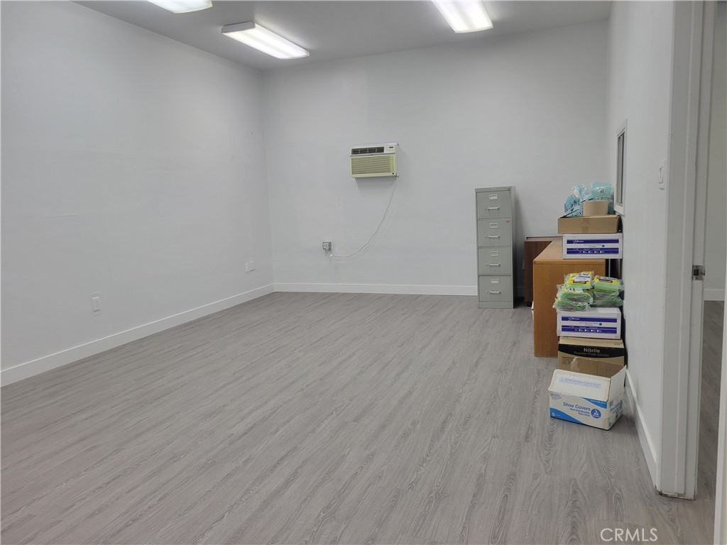 2112 Pacific Coast Highway Property Photo 9