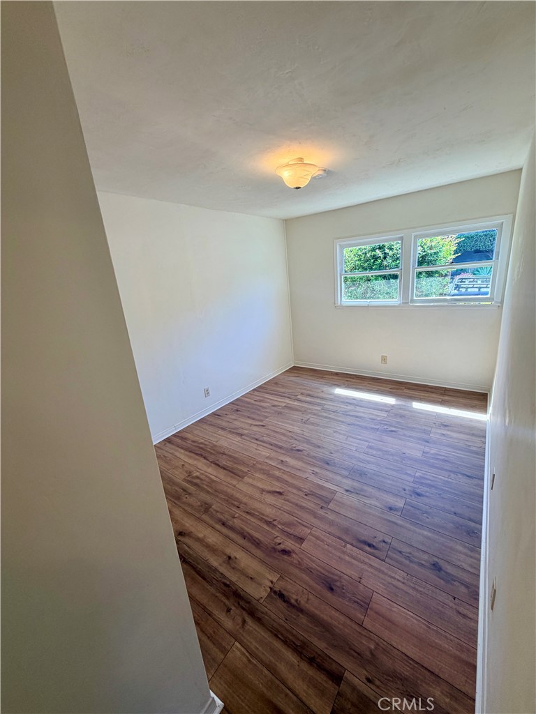 751 W 26th Property Photo 19