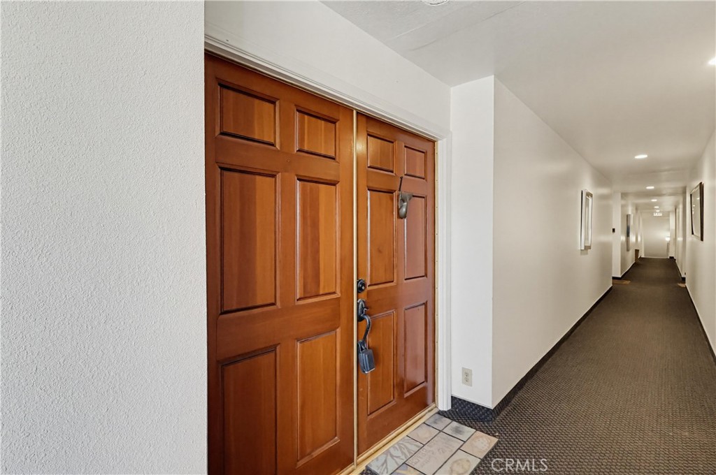 4029 S Pacific Property Photo 5