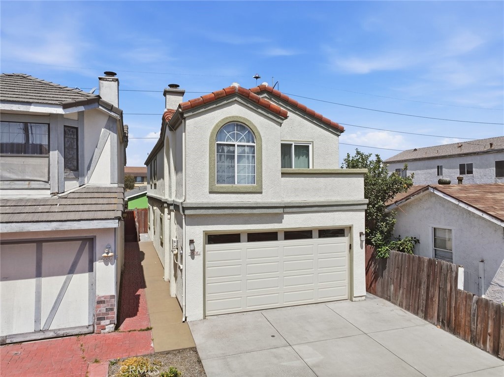 15011 Kingsdale Property Photo 2